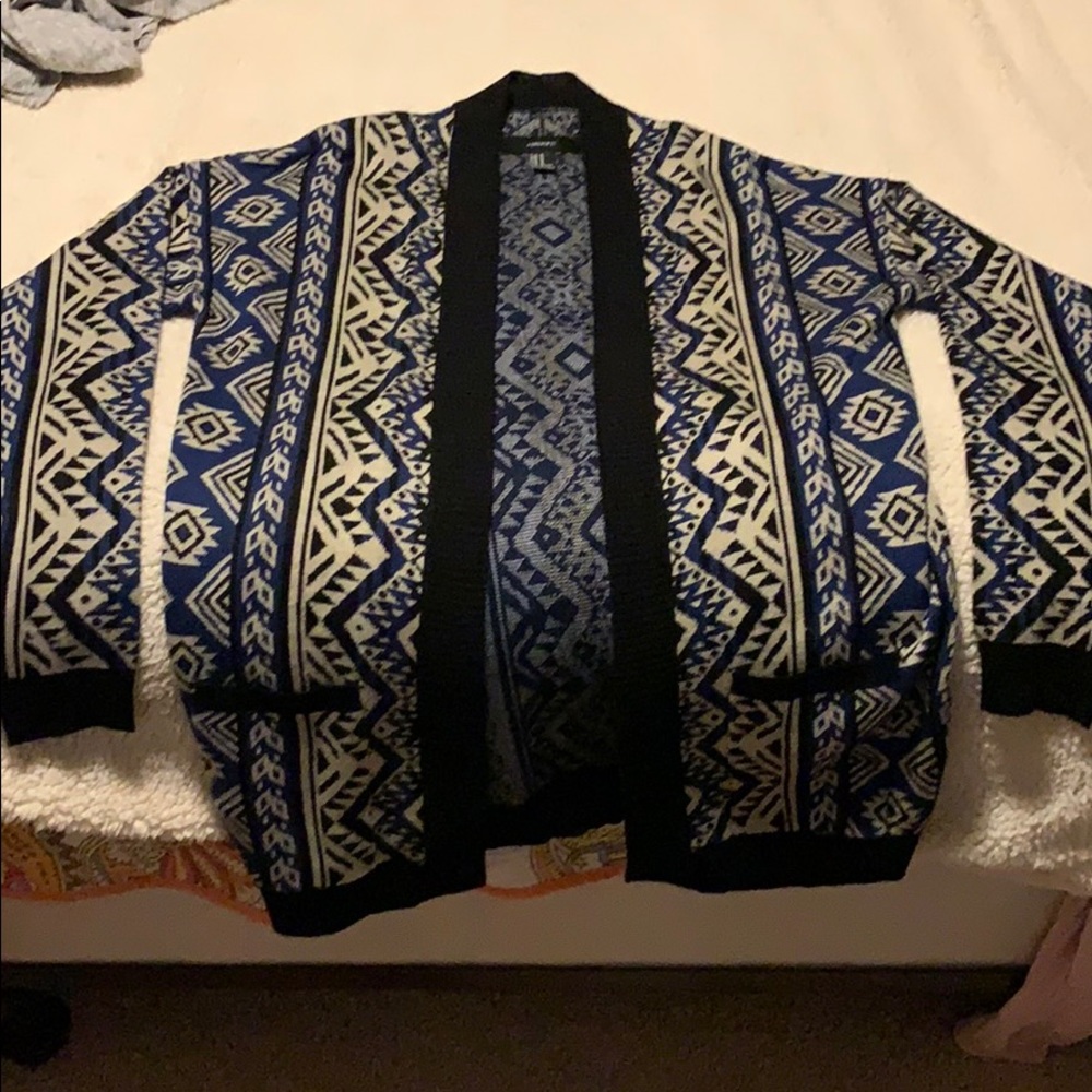 Cardigan with pockets